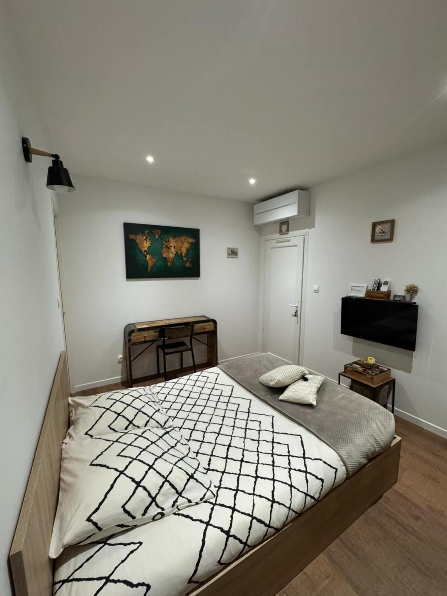 Chez Christian Et Valerie Apartment Rocbaron Ngoại thất bức ảnh