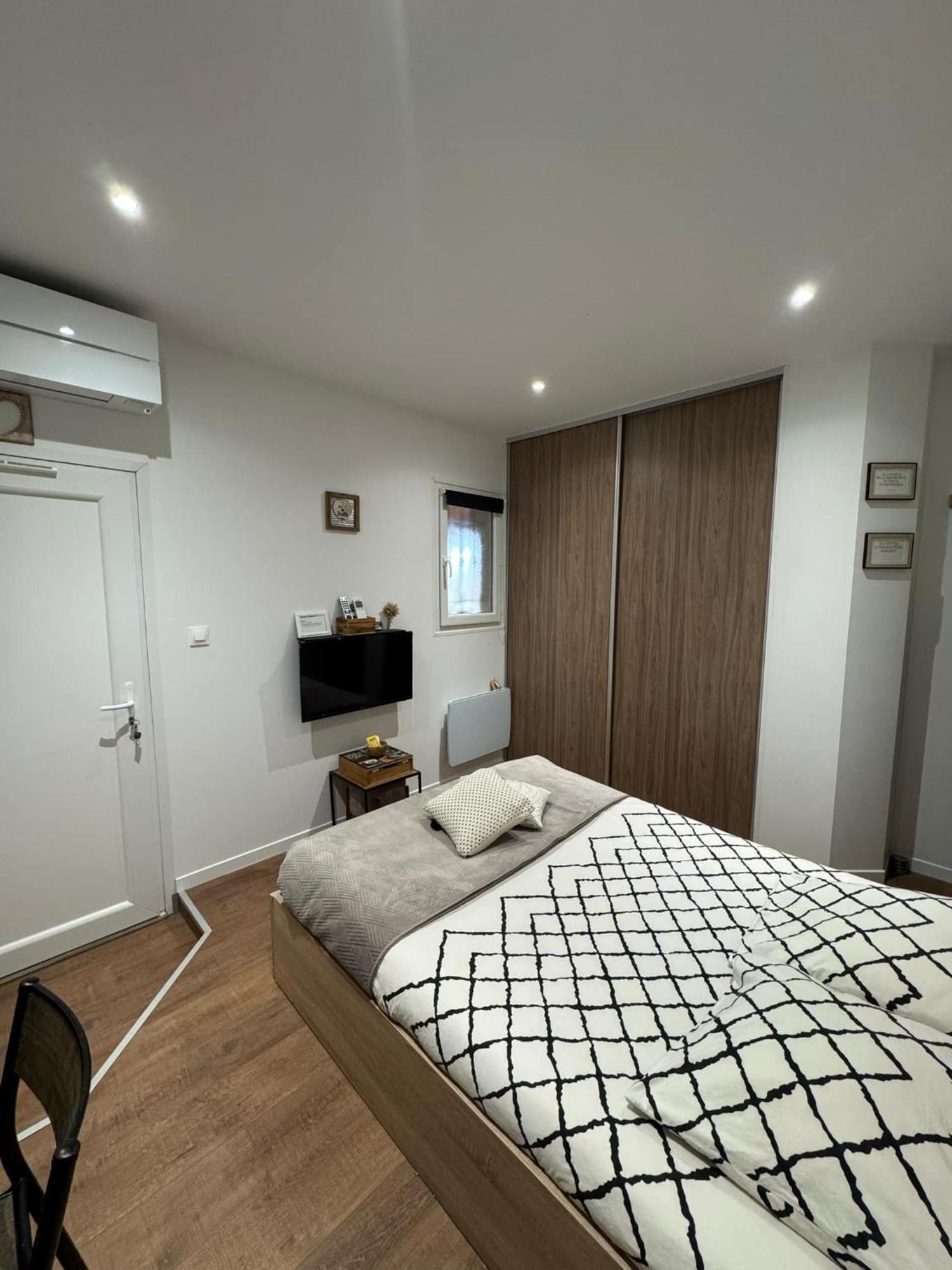 Chez Christian Et Valerie Apartment Rocbaron Ngoại thất bức ảnh